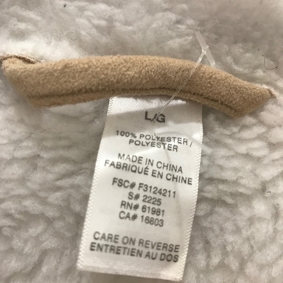 Tan colored coat with floral embellishments - Picture 4 of 4